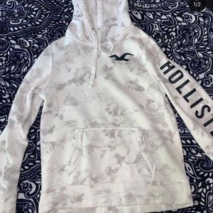 Hollister tye dye pullover